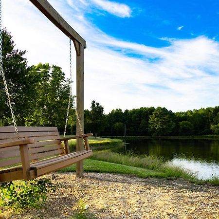 Moon Lake Farm Chesterville Luaran gambar